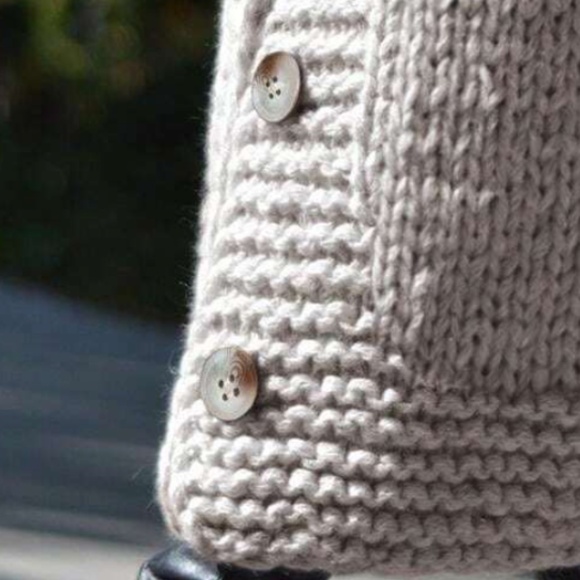 Cozy Grey Chunky Knit Button Down Hoodie Long Cardigan - Picture 4 of 6